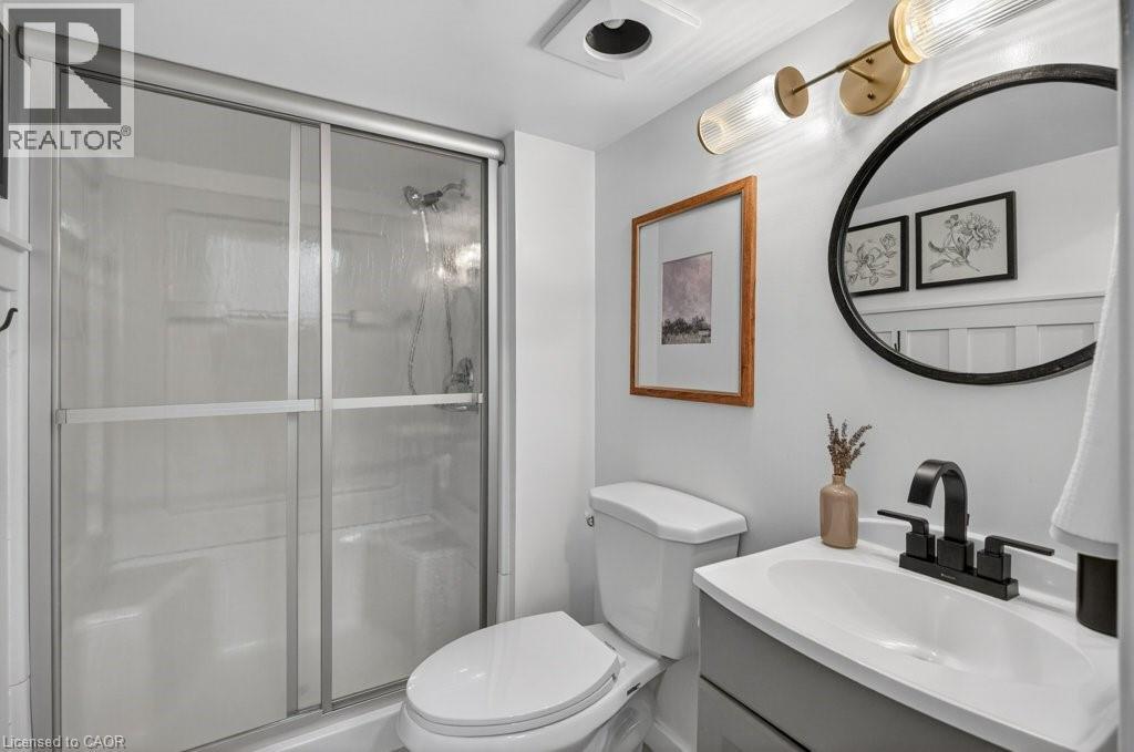 31 Dunning Court, Dundas, Ontario  L9H 4K8 - Photo 32 - 40811160