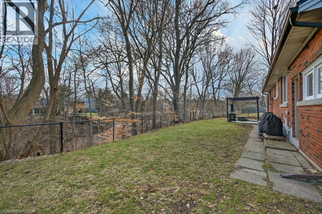 31 Dunning Court, Dundas, Ontario  L9H 4K8 - Photo 35 - 40811160