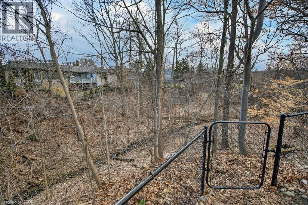 31 Dunning Court, Dundas, Ontario  L9H 4K8 - Photo 37 - 40811160