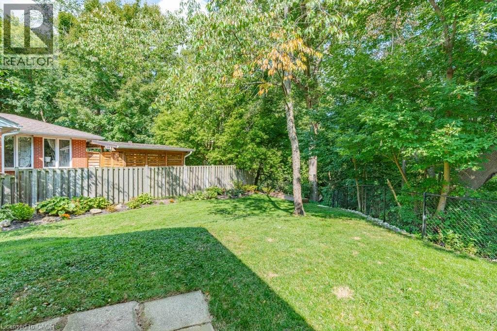 31 Dunning Court, Dundas, Ontario  L9H 4K8 - Photo 45 - 40811160