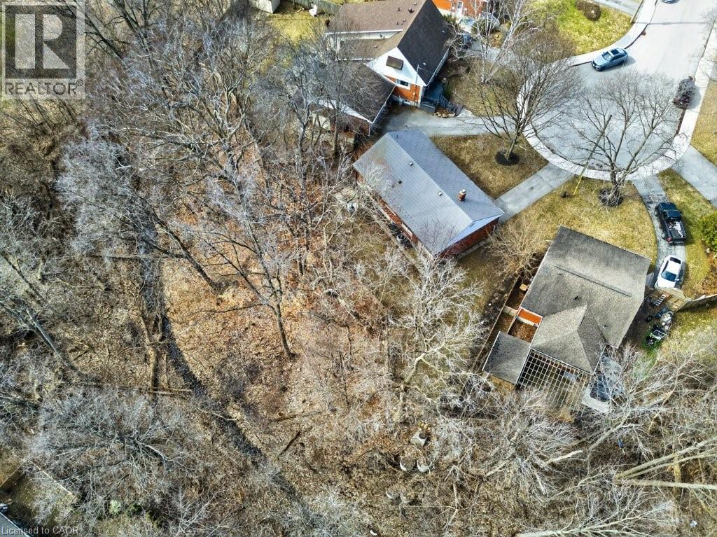 31 Dunning Court, Dundas, Ontario  L9H 4K8 - Photo 48 - 40811160