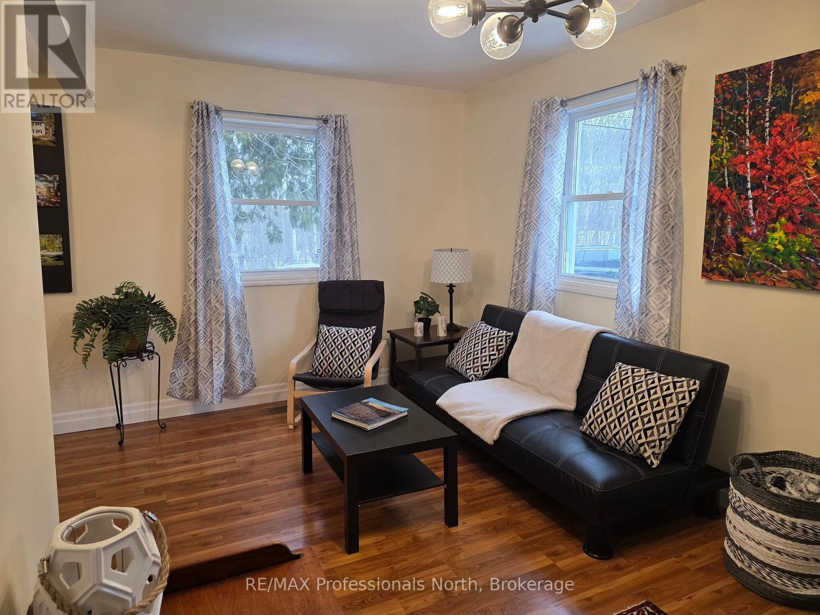 26 Kitchen Road S, Huntsville, Ontario  P1H 1Y3 - Photo 8 - X12878844