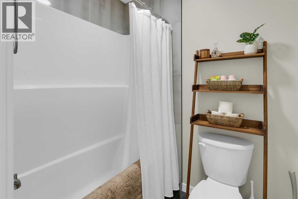 61 Cranbrook Rise Se, Calgary, Alberta  T3M 1W7 - Photo 26 - A2291425