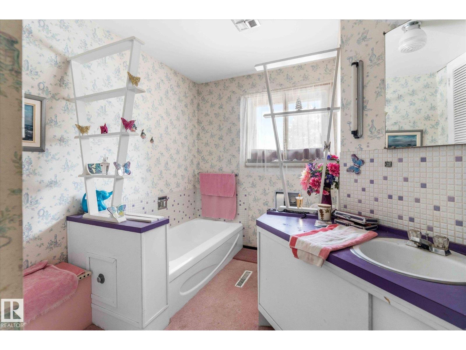 Unknown Address, ,     - Photo 22 - E4477227