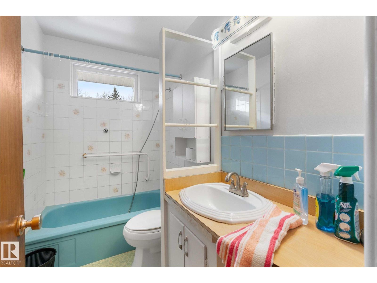 Unknown Address, ,     - Photo 31 - E4477227