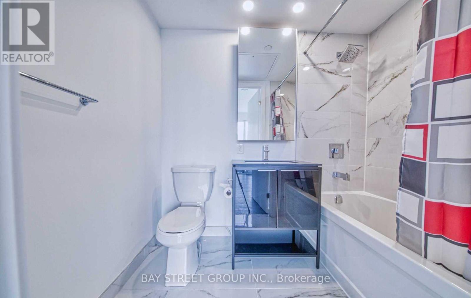 1910 - 77 Shuter Street, Toronto, Ontario  M5B 0B8 - Photo 10 - C12878874