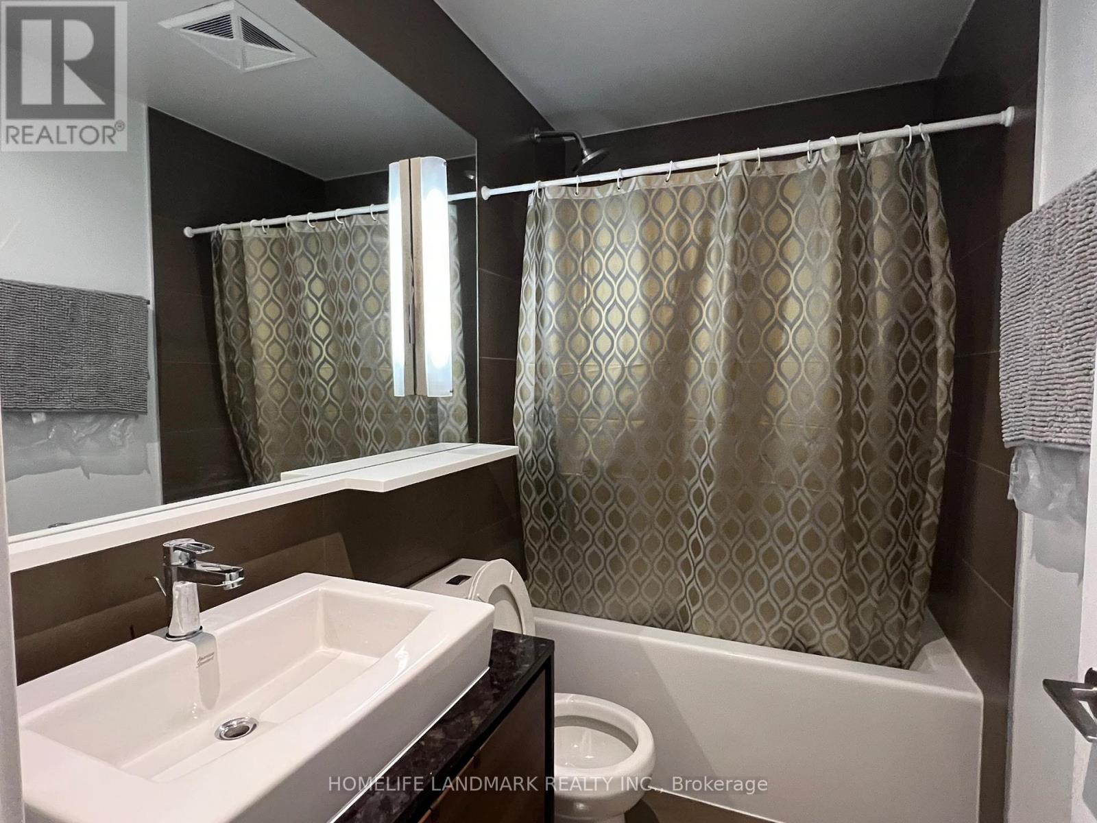 2811 - 121 Mcmahon Drive, Toronto, Ontario  M2K 0C2 - Photo 17 - C12878876