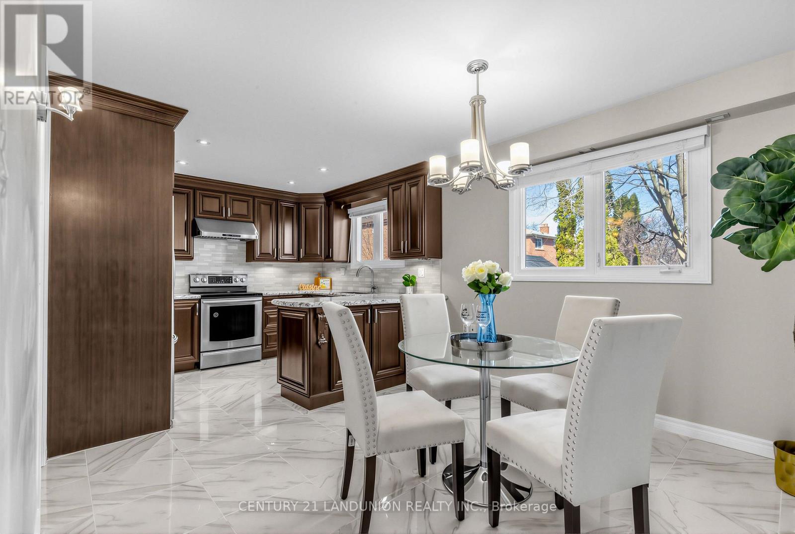 180 Willowbrook Road, Markham, Ontario  L3T 5P6 - Photo 18 - N12878864