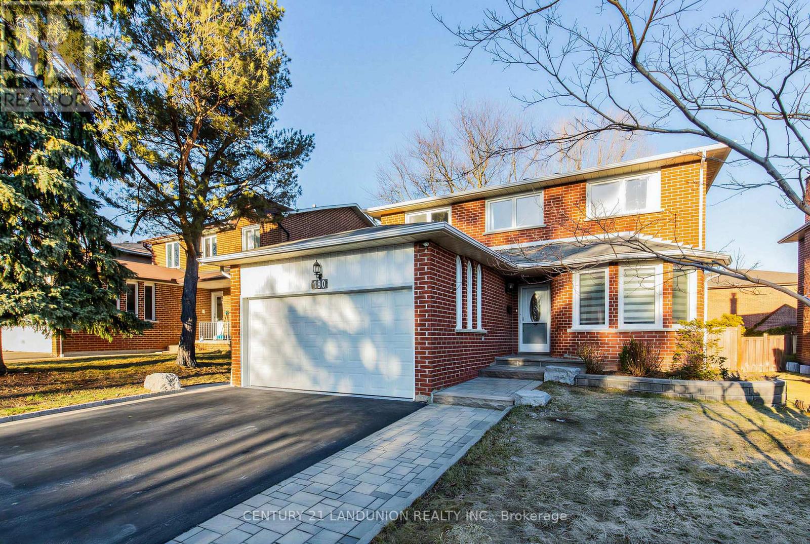 180 Willowbrook Road, Markham, Ontario  L3T 5P6 - Photo 3 - N12878864