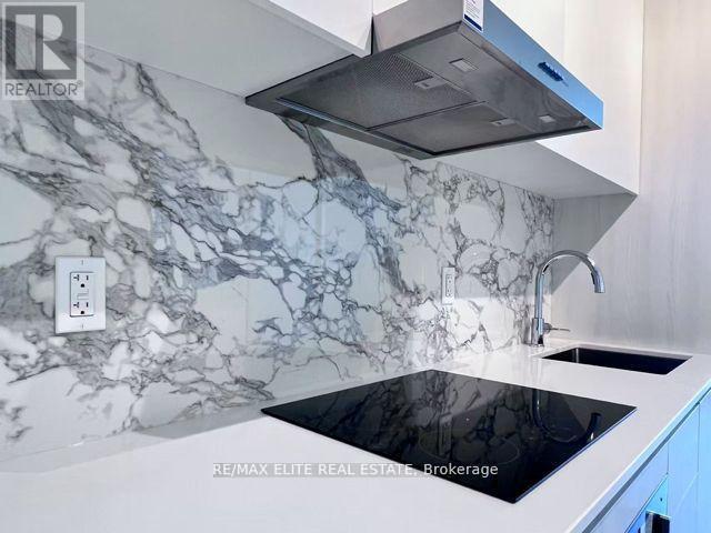 1705 - 225 Commerce Street, Vaughan, Ontario  L4K 5Z7 - Photo 21 - N12878884