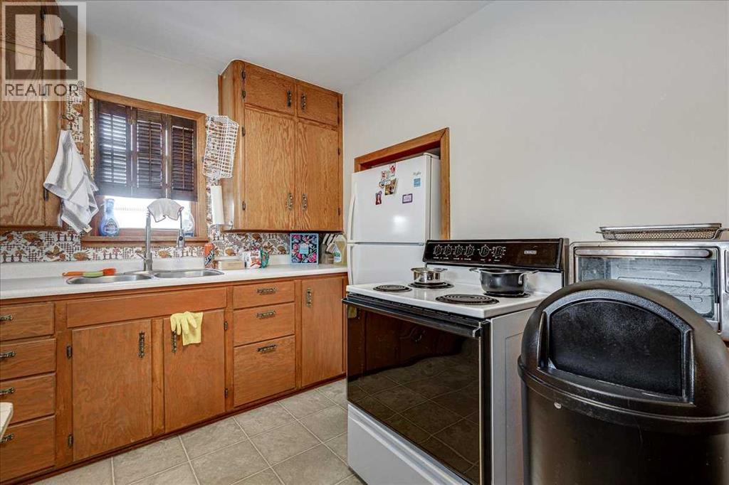 3912 55 Avenue, Red Deer, Alberta  T4N 4N4 - Photo 14 - A2293035