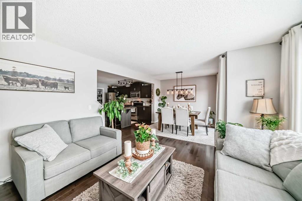 117 Sunset Common, Cochrane, Alberta  T4C 0M1 - Photo 23 - A2288267