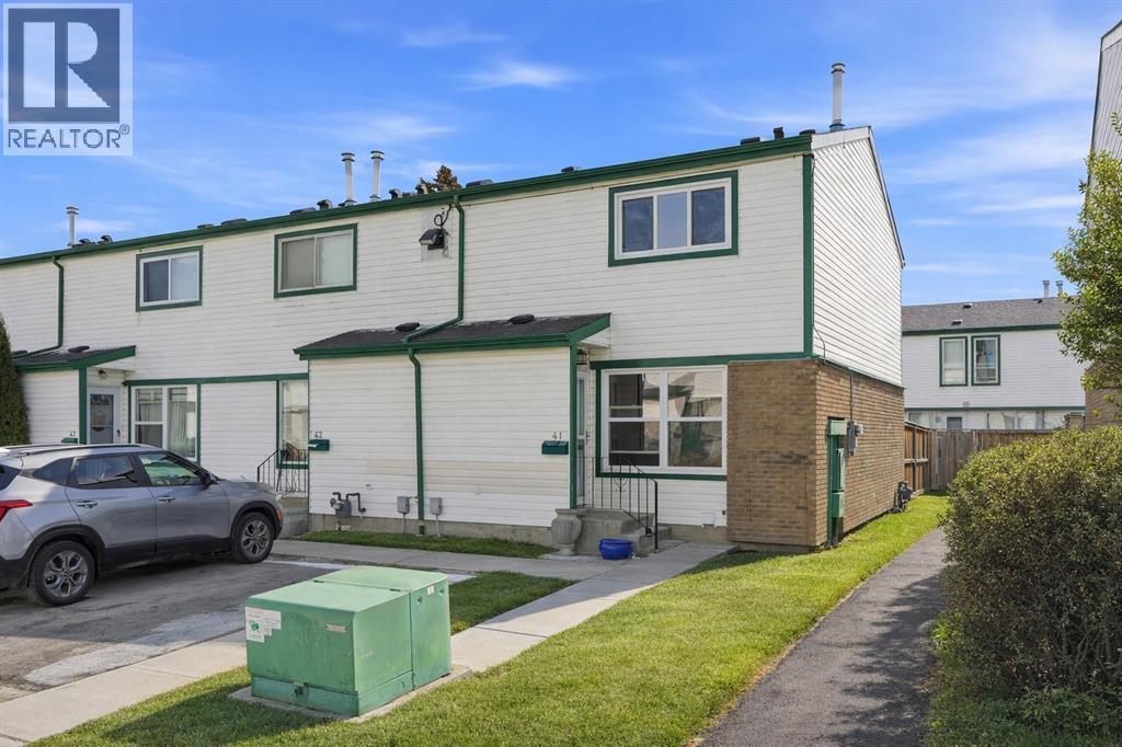 41, 100 Pennsylvania Road Se, Calgary, Alberta  T2A 4Y8 - Photo 2 - A2288402