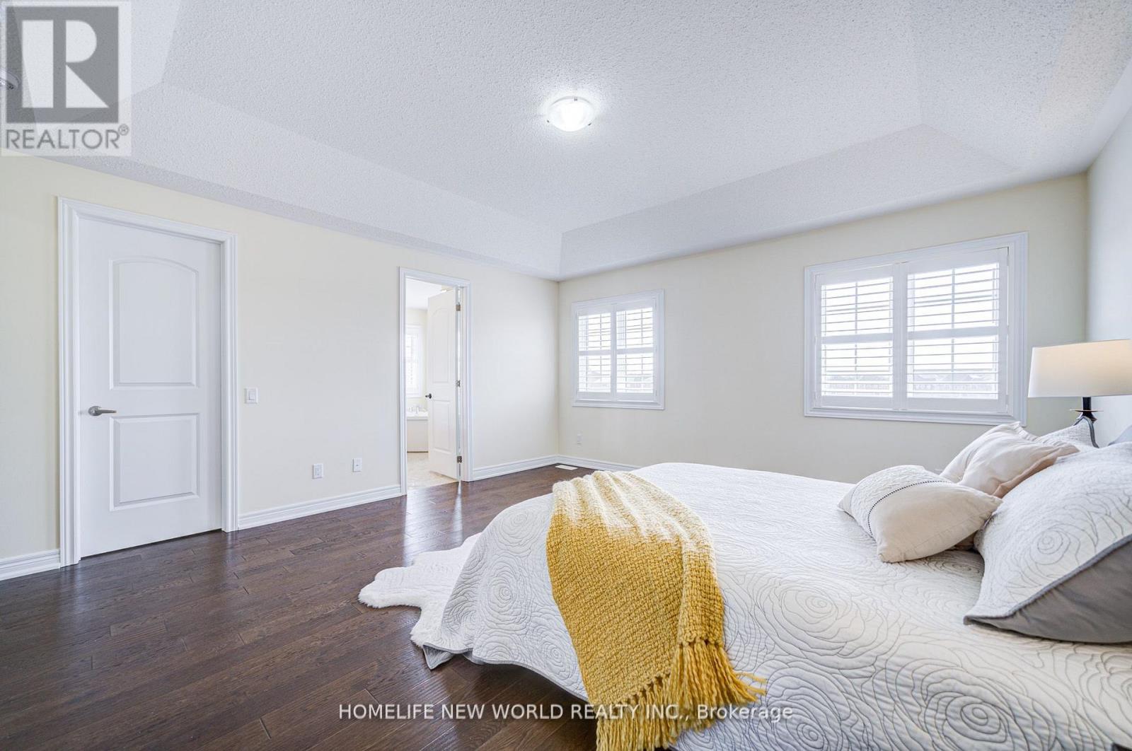 88 Roth Street, Aurora, Ontario  L4G 0W7 - Photo 37 - N12877202