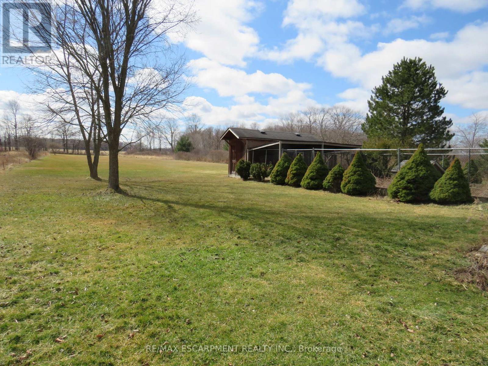 1103 Golf Club Road, Hamilton, Ontario  L0R 1P0 - Photo 18 - X12878880