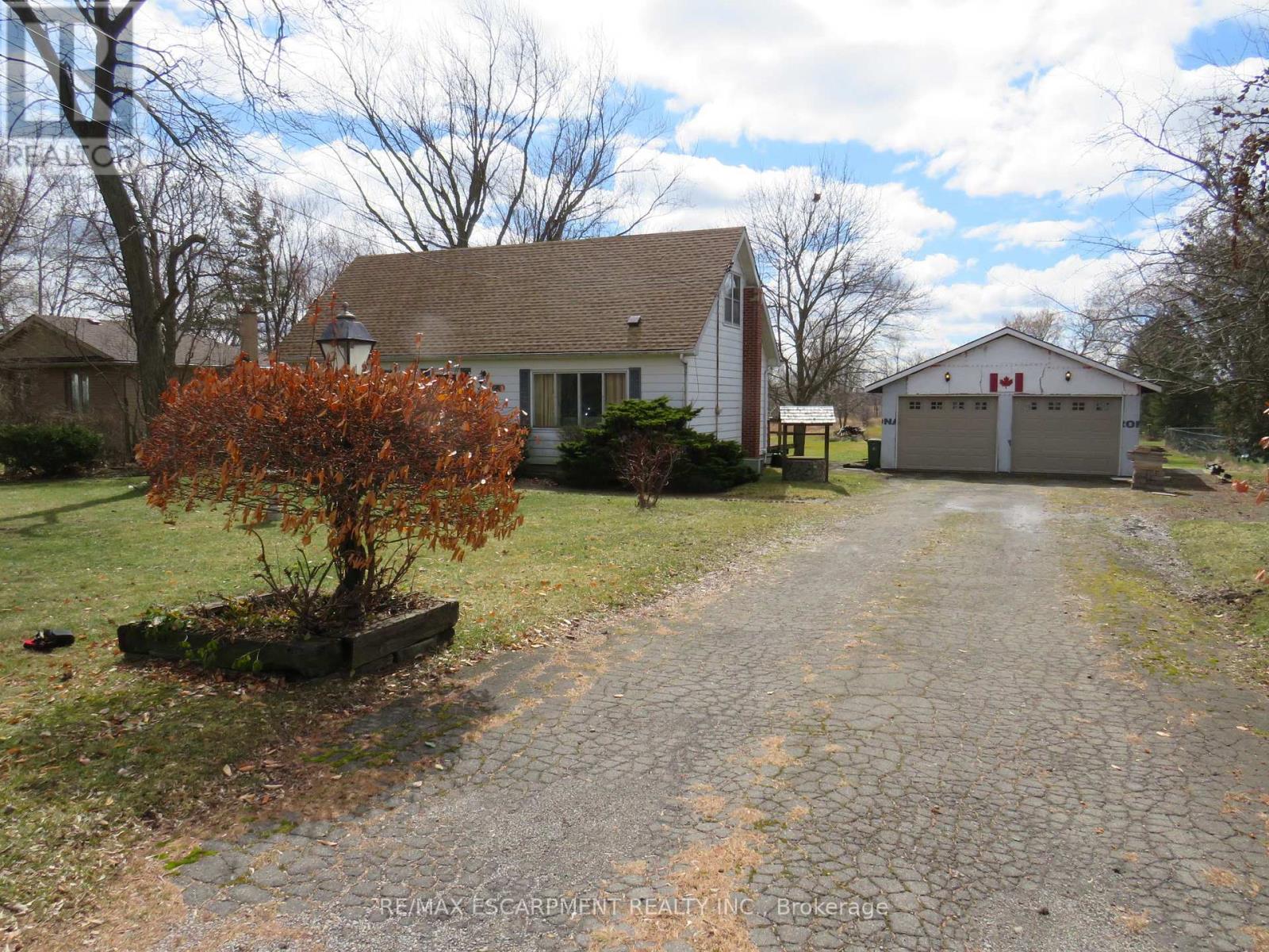 1103 Golf Club Road, Hamilton, Ontario  L0R 1P0 - Photo 2 - X12878880