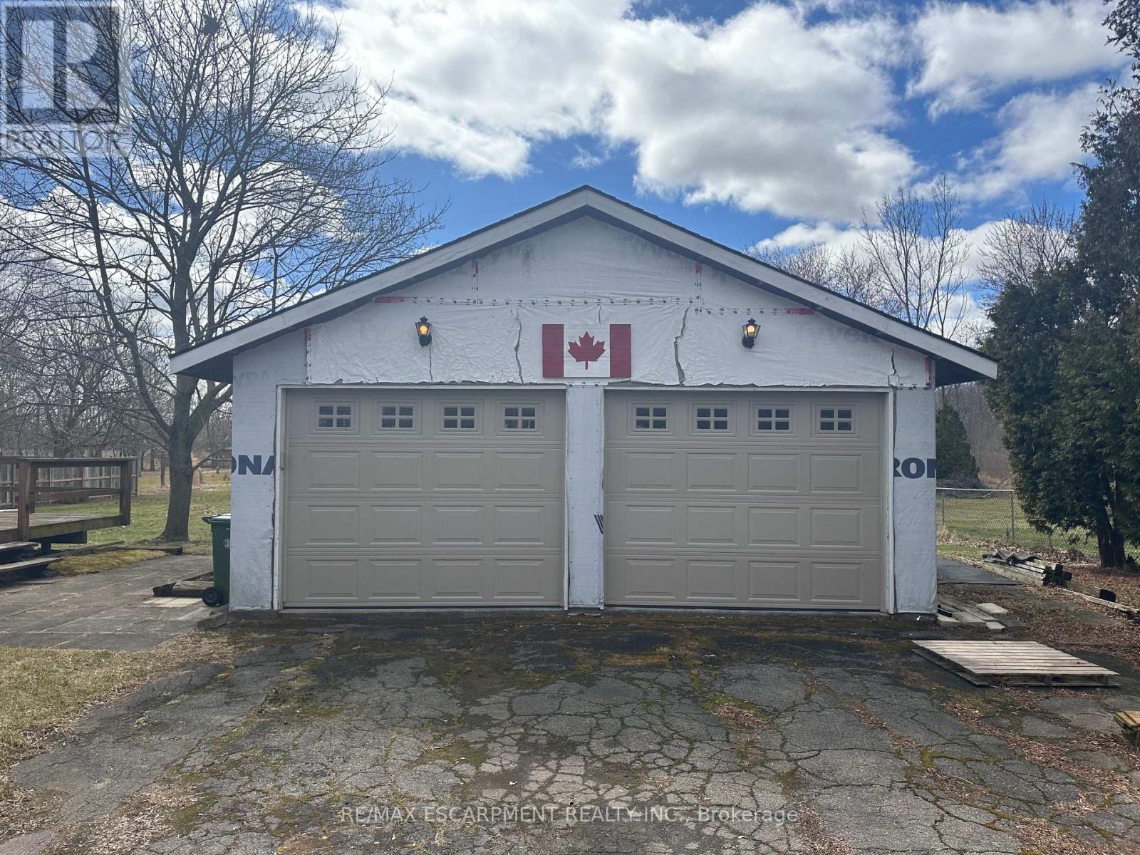 1103 Golf Club Road, Hamilton, Ontario  L0R 1P0 - Photo 7 - X12878880