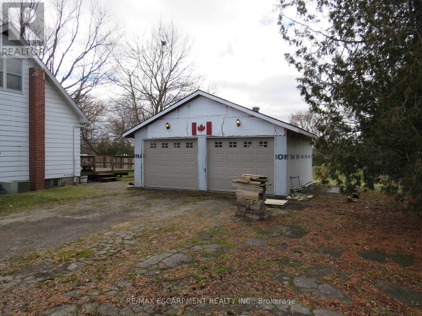 1103 Golf Club Road, Hamilton, Ontario  L0R 1P0 - Photo 8 - X12878880