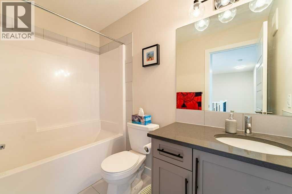 153 Waterford Boulevard, Chestermere, Alberta  T1X 2M9 - Photo 30 - A2293145