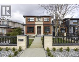 5001 DOVER STREET, Burnaby, British Columbia