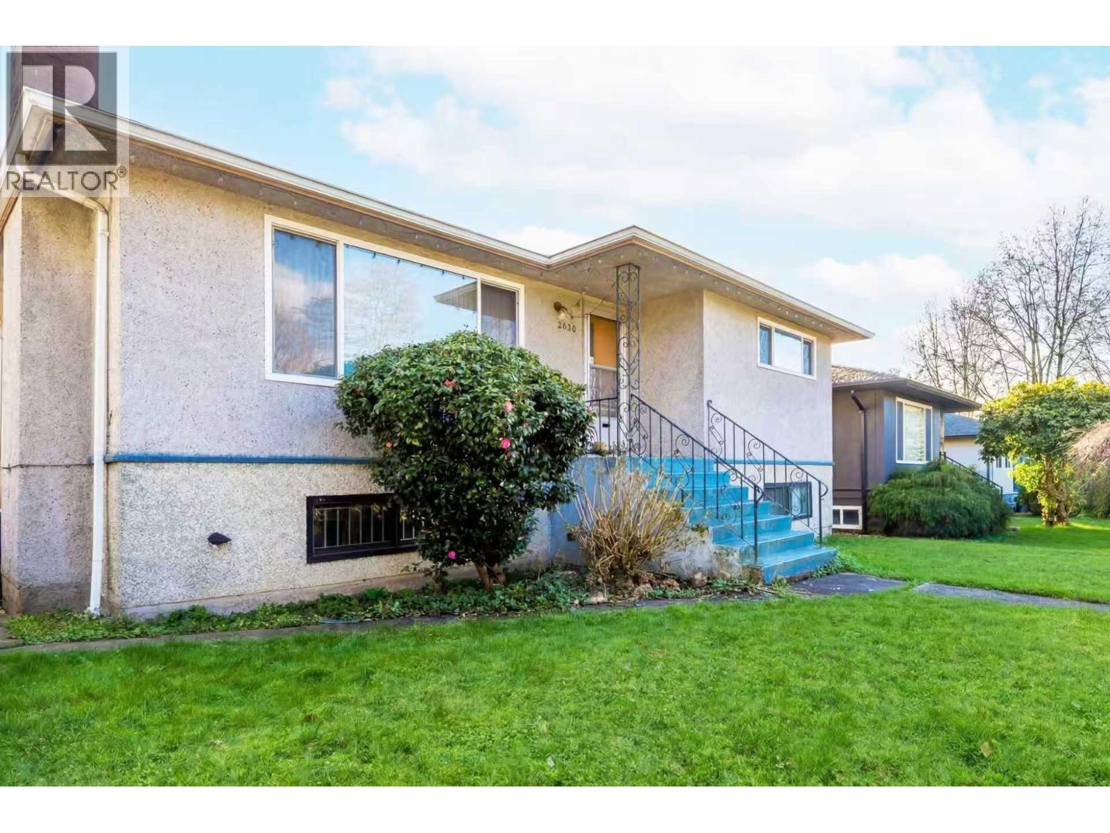 2630 E 1st Avenue, Vancouver, British Columbia  V5M 1A5 - Photo 3 - R3098909