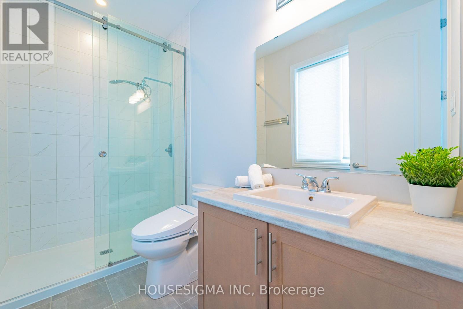 547 Ponthieu Circle, Ottawa, Ontario  K1W 0N5 - Photo 24 - X12811200