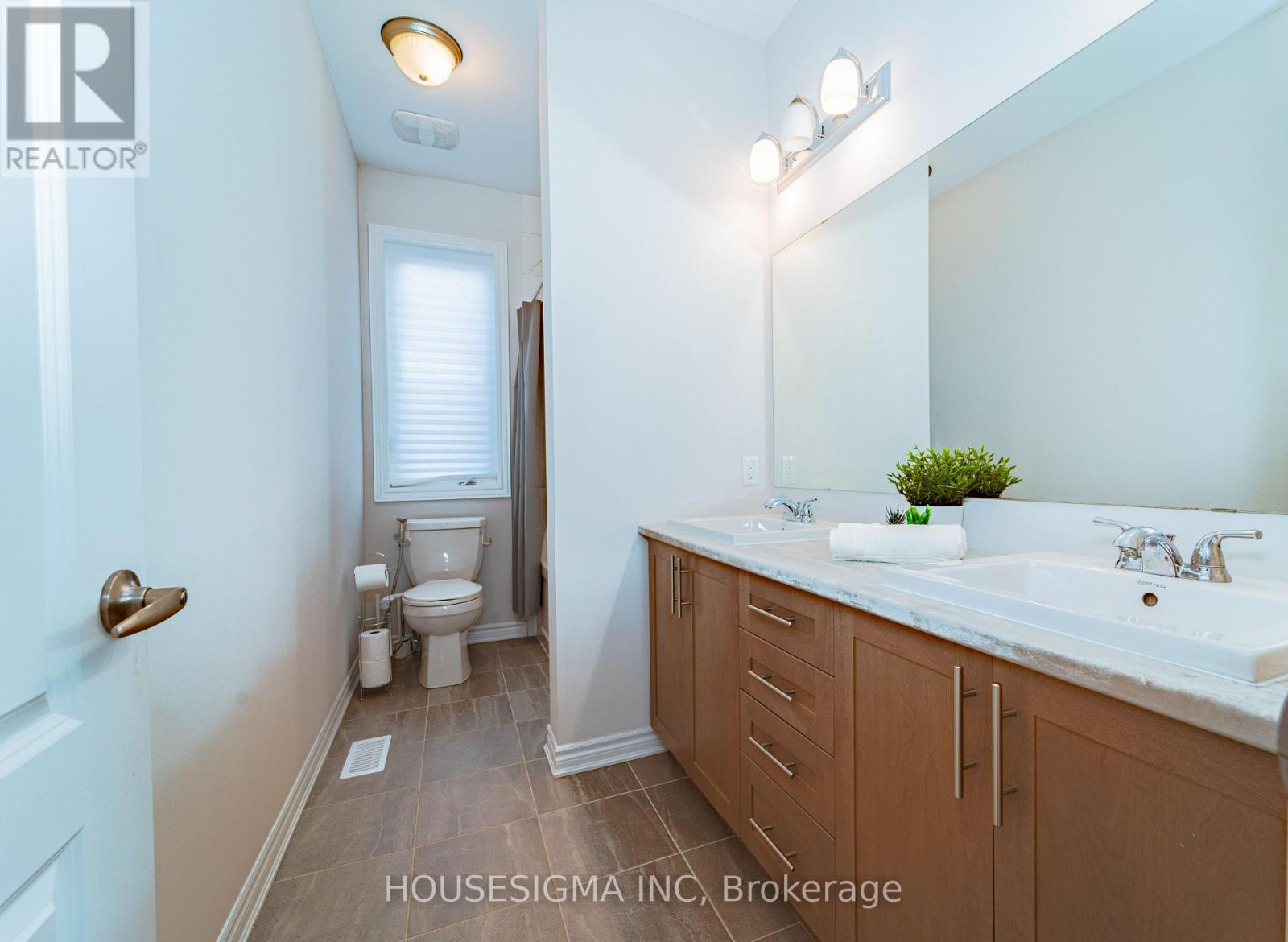 547 Ponthieu Circle, Ottawa, Ontario  K1W 0N5 - Photo 29 - X12811200