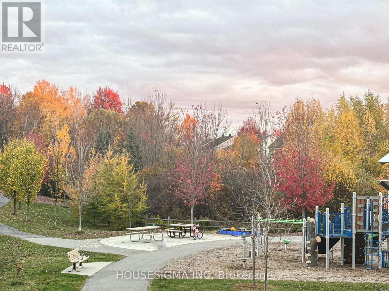 547 Ponthieu Circle, Ottawa, Ontario  K1W 0N5 - Photo 47 - X12811200