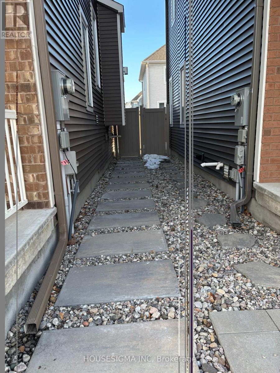 547 Ponthieu Circle, Ottawa, Ontario  K1W 0N5 - Photo 48 - X12811200