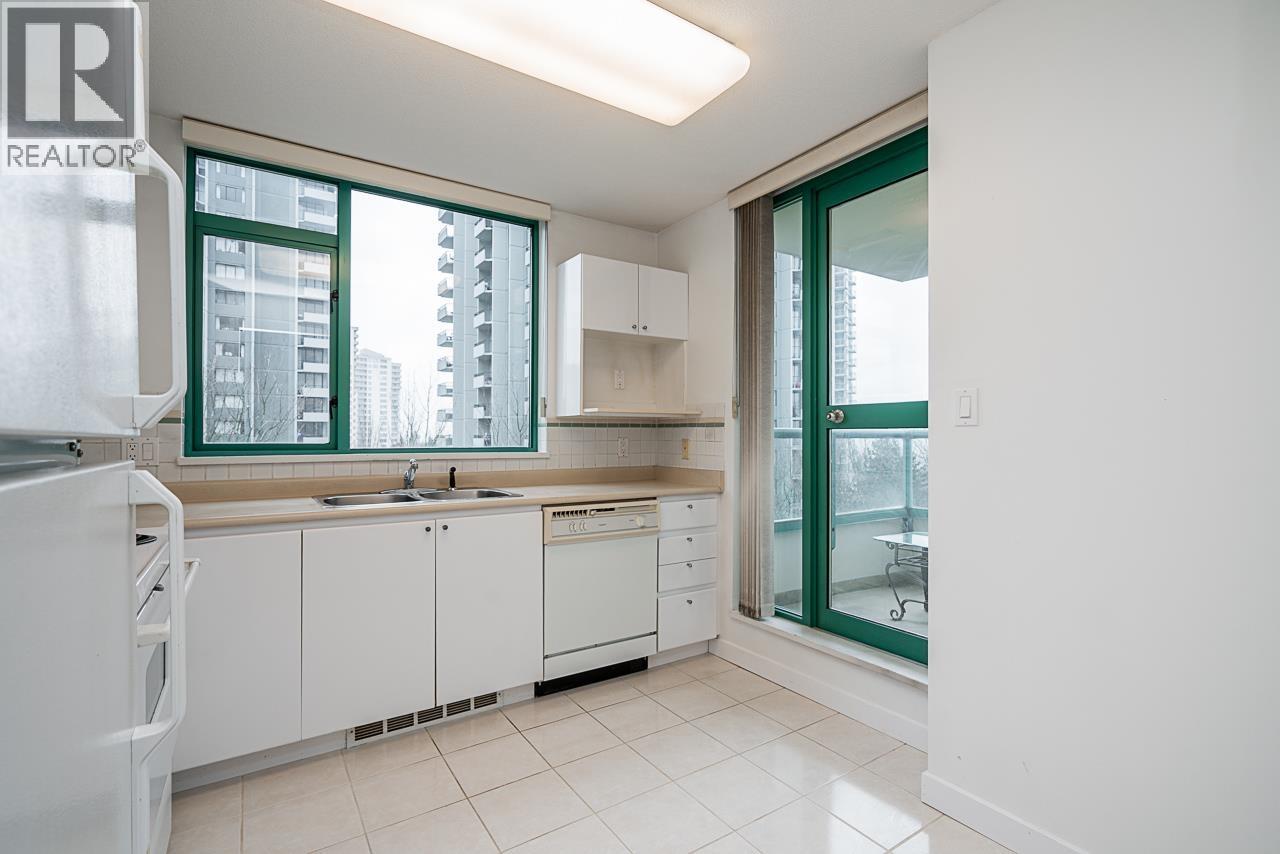 607 5899 Wilson Avenue, Burnaby, British Columbia  V5H 4R9 - Photo 17 - R3099413