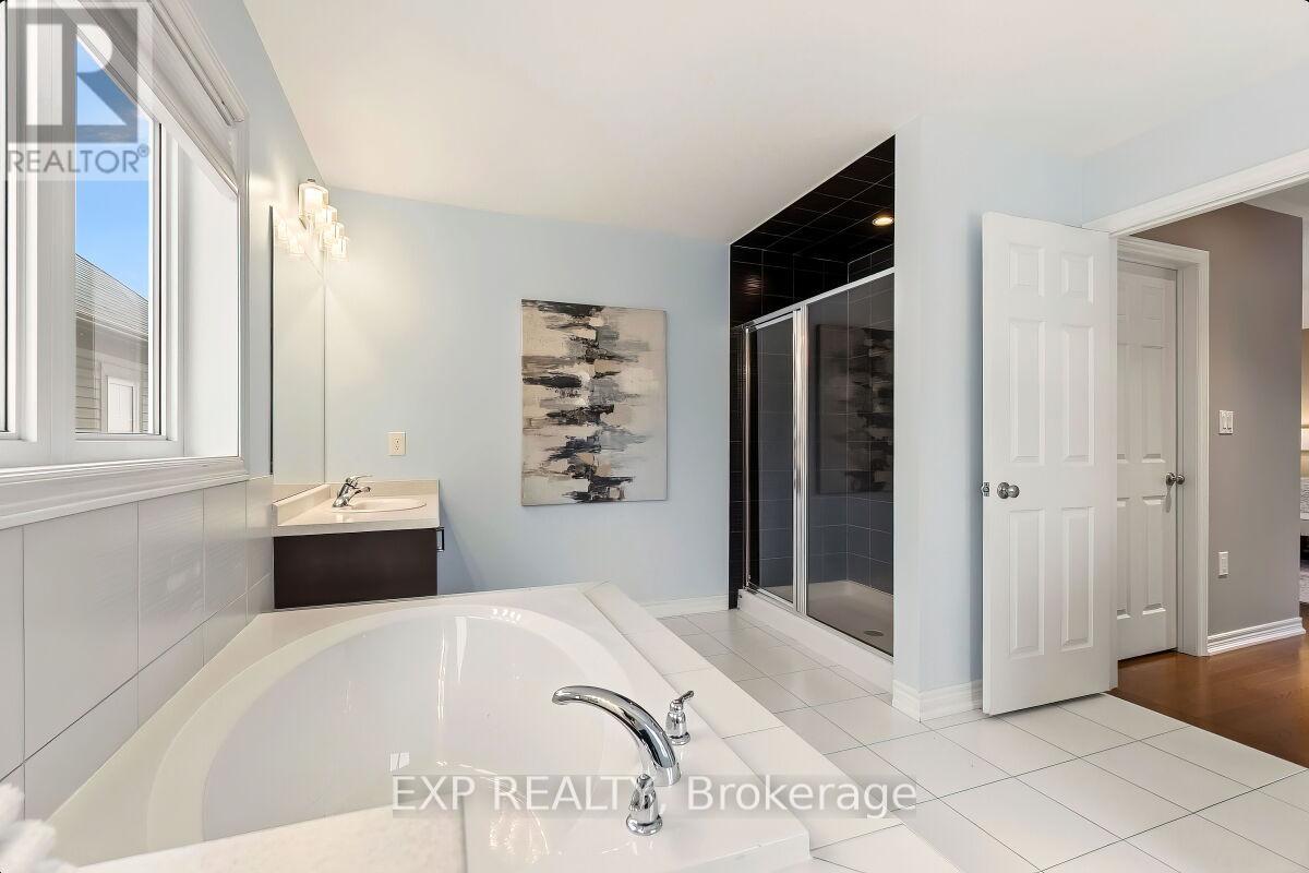 222 Blair Creek Drive, Kitchener, Ontario  N2P 0G2 - Photo 21 - X12856026