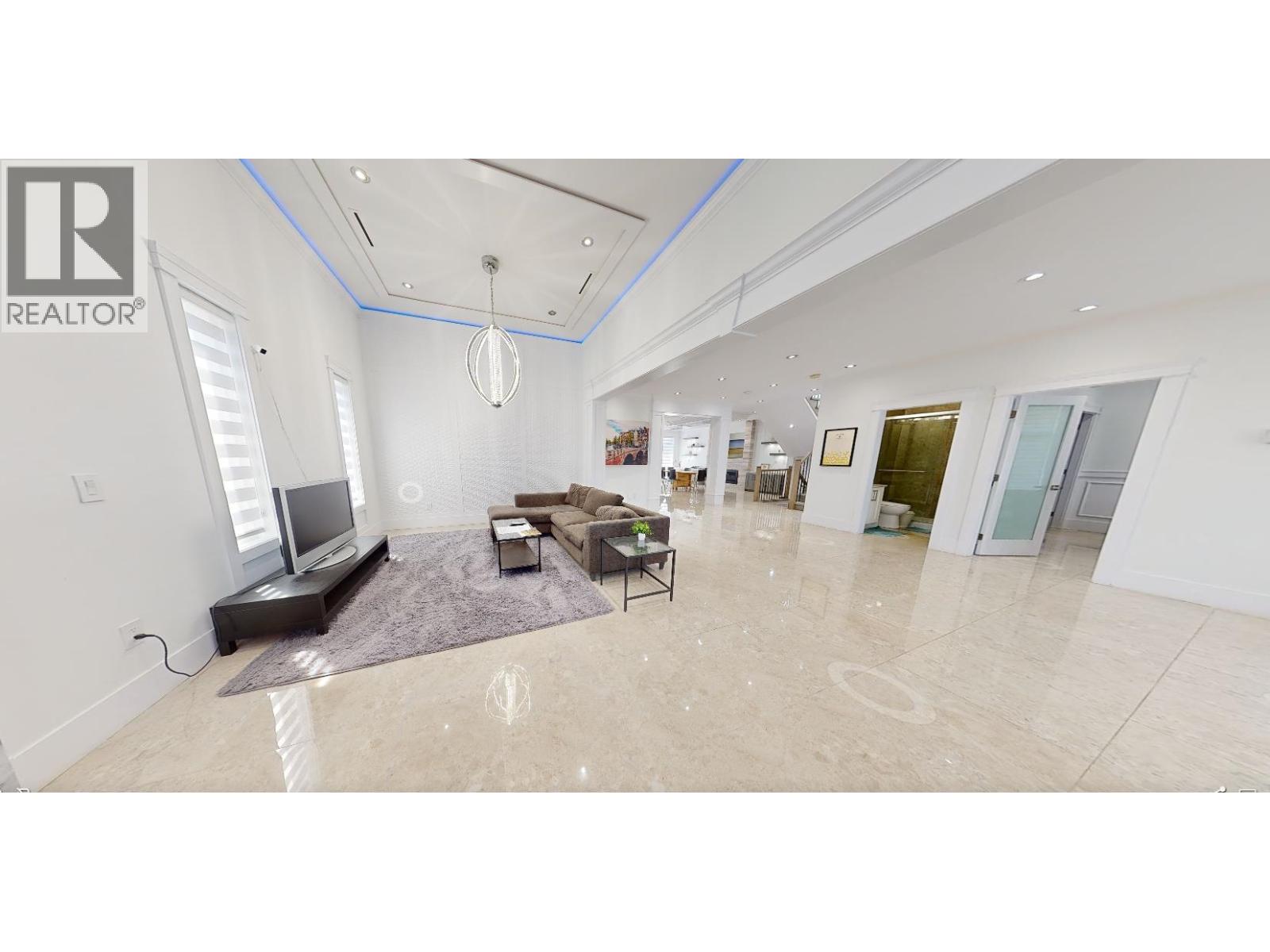 Listing Picture 5 of 9 : 6378 NEVILLE STREET, Burnaby / 本拿比 - 魯藝地產 Yvonne Lu Group - MLS Medallion Club Member