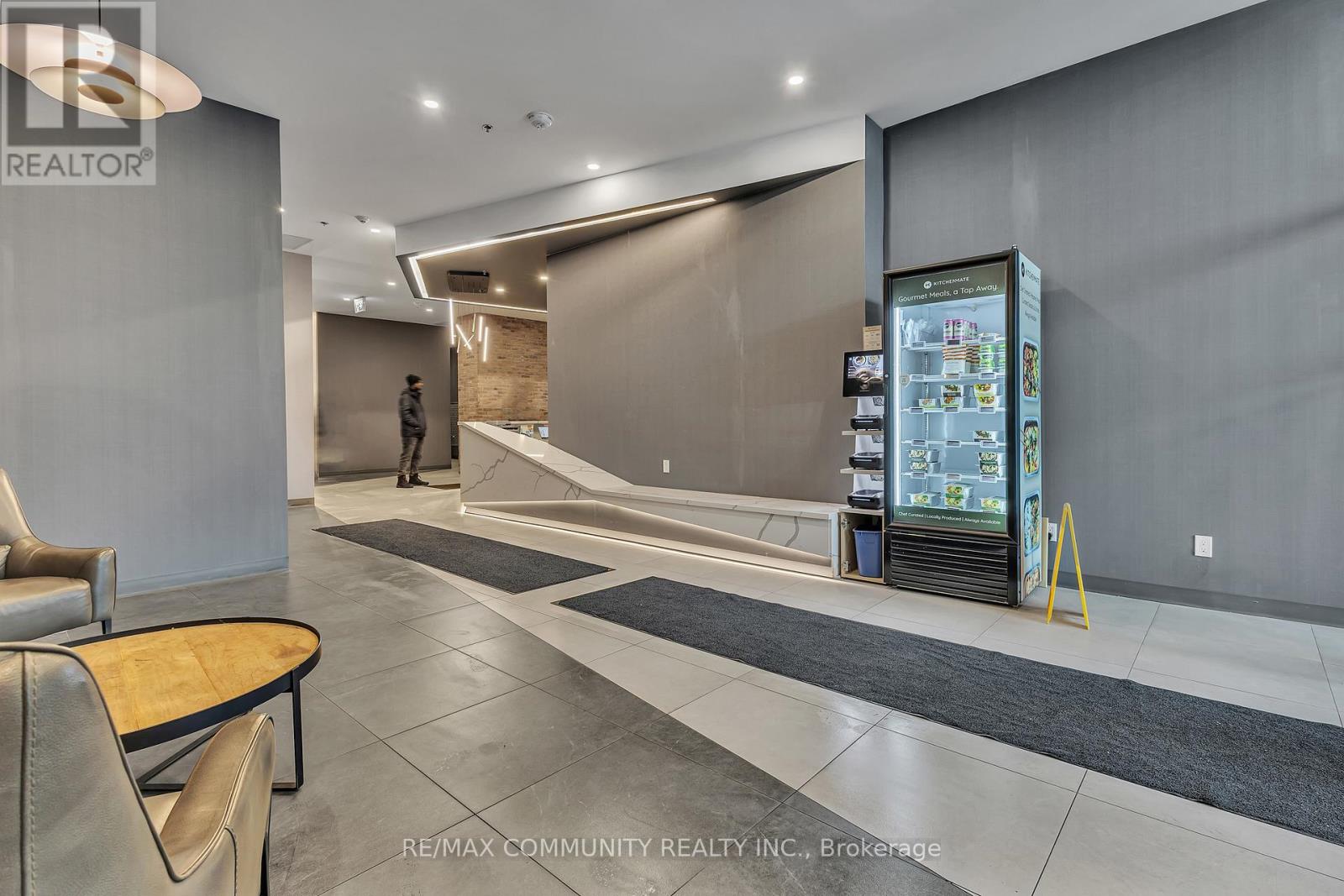 60 Frederick Street, Kitchener, Ontario  N2H 0C7 - Photo 4 - X12878908