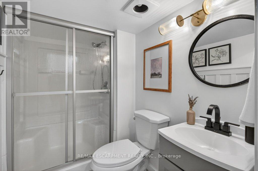 31 Dunning Court, Hamilton, Ontario  L9H 4K8 - Photo 33 - X12878916