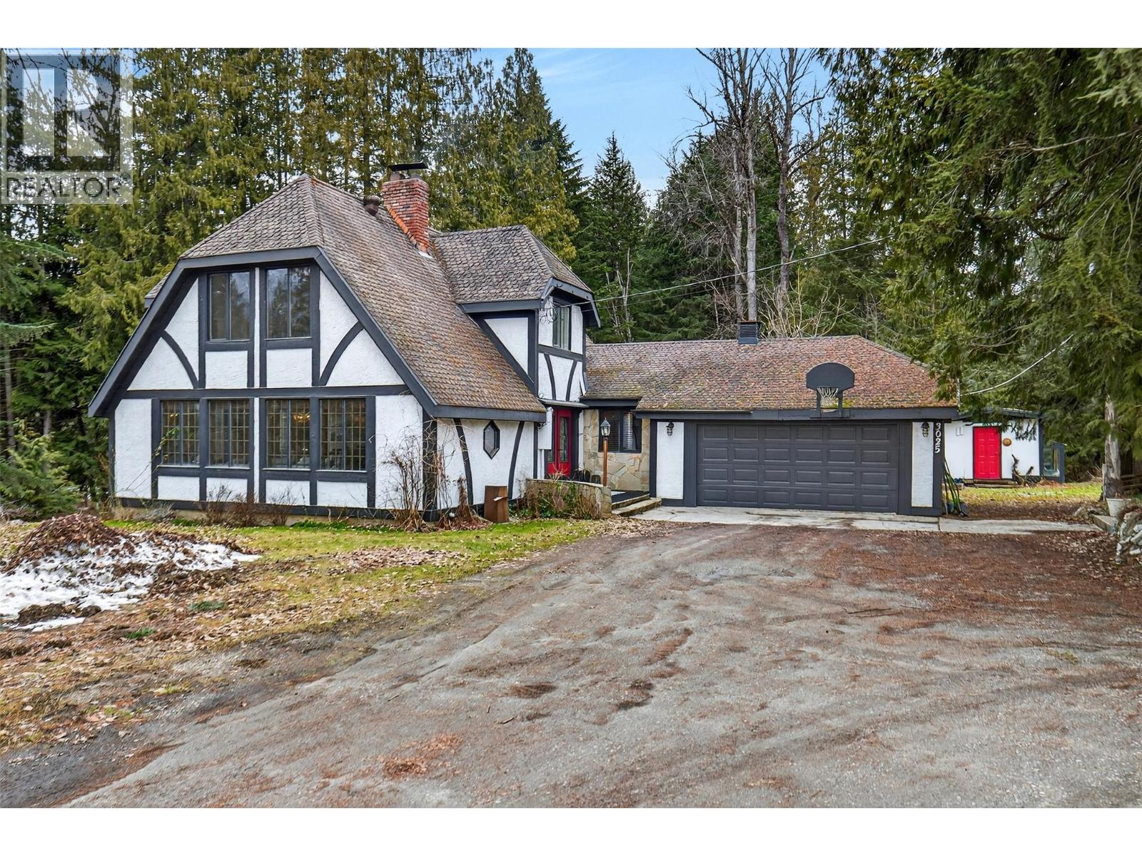 3025 Camozzi Road, Revelstoke, British Columbia  V0E 2S3 - Photo 41 - 10379149