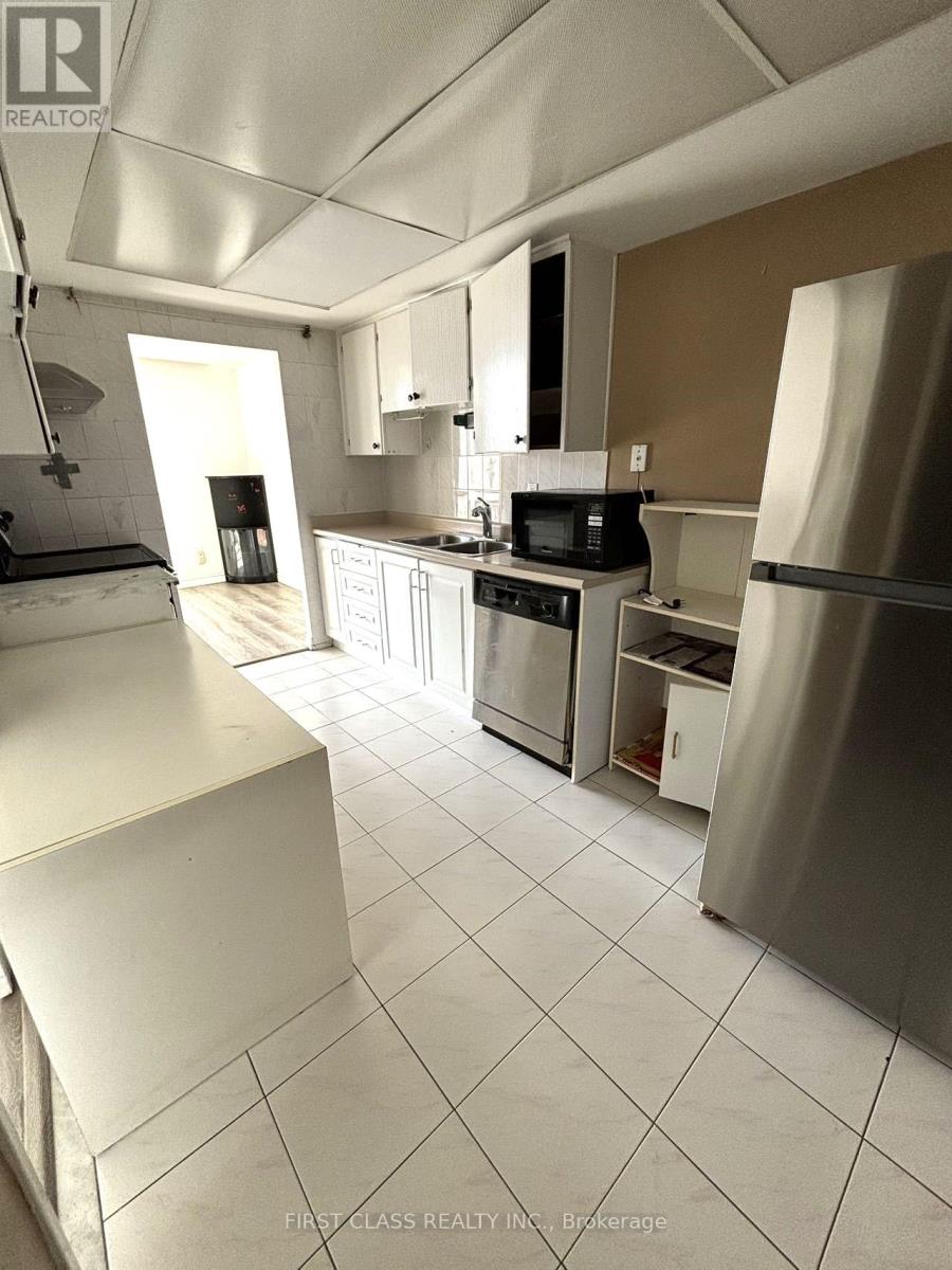 1412 - 10 Stonehill Court, Toronto, Ontario  M1W 2X8 - Photo 18 - E12878922