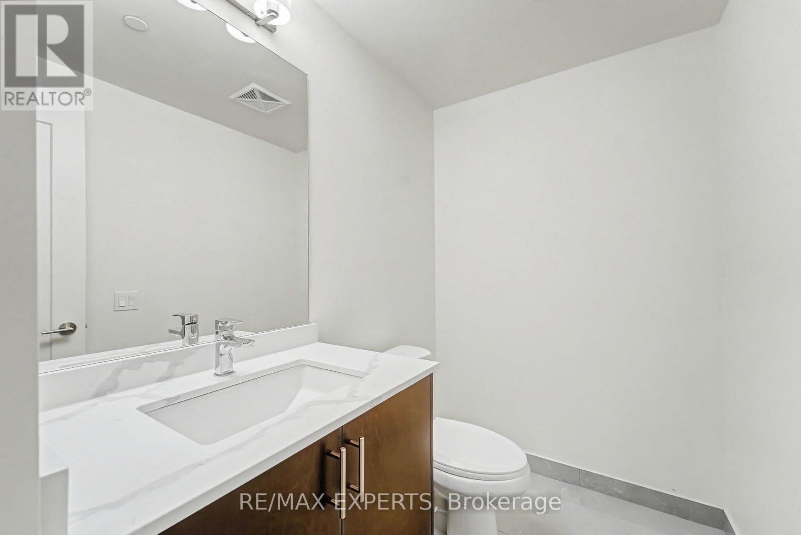 421 - 8960 Jane Street, Vaughan, Ontario  L4K 2M9 - Photo 15 - N12878934
