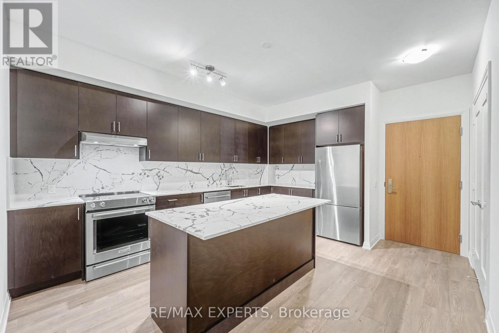 421 - 8960 Jane Street, Vaughan, Ontario  L4K 2M9 - Photo 16 - N12878934