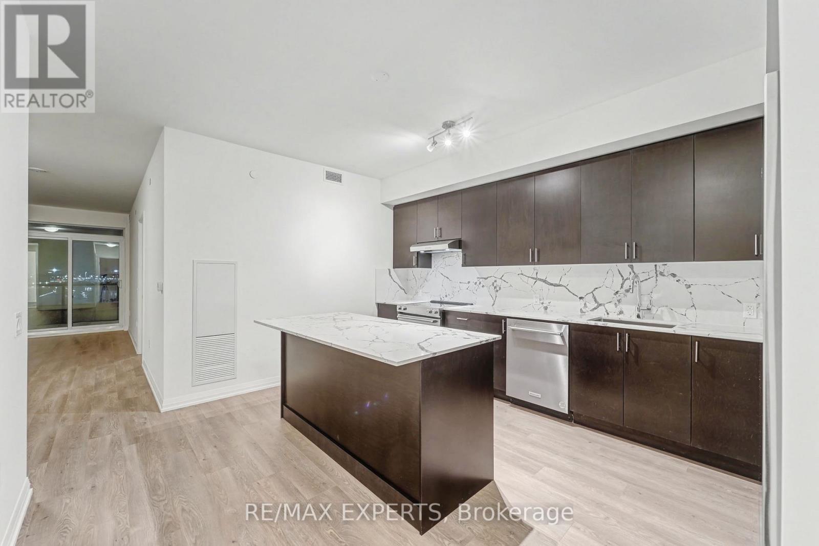 421 - 8960 Jane Street, Vaughan, Ontario  L4K 2M9 - Photo 17 - N12878934