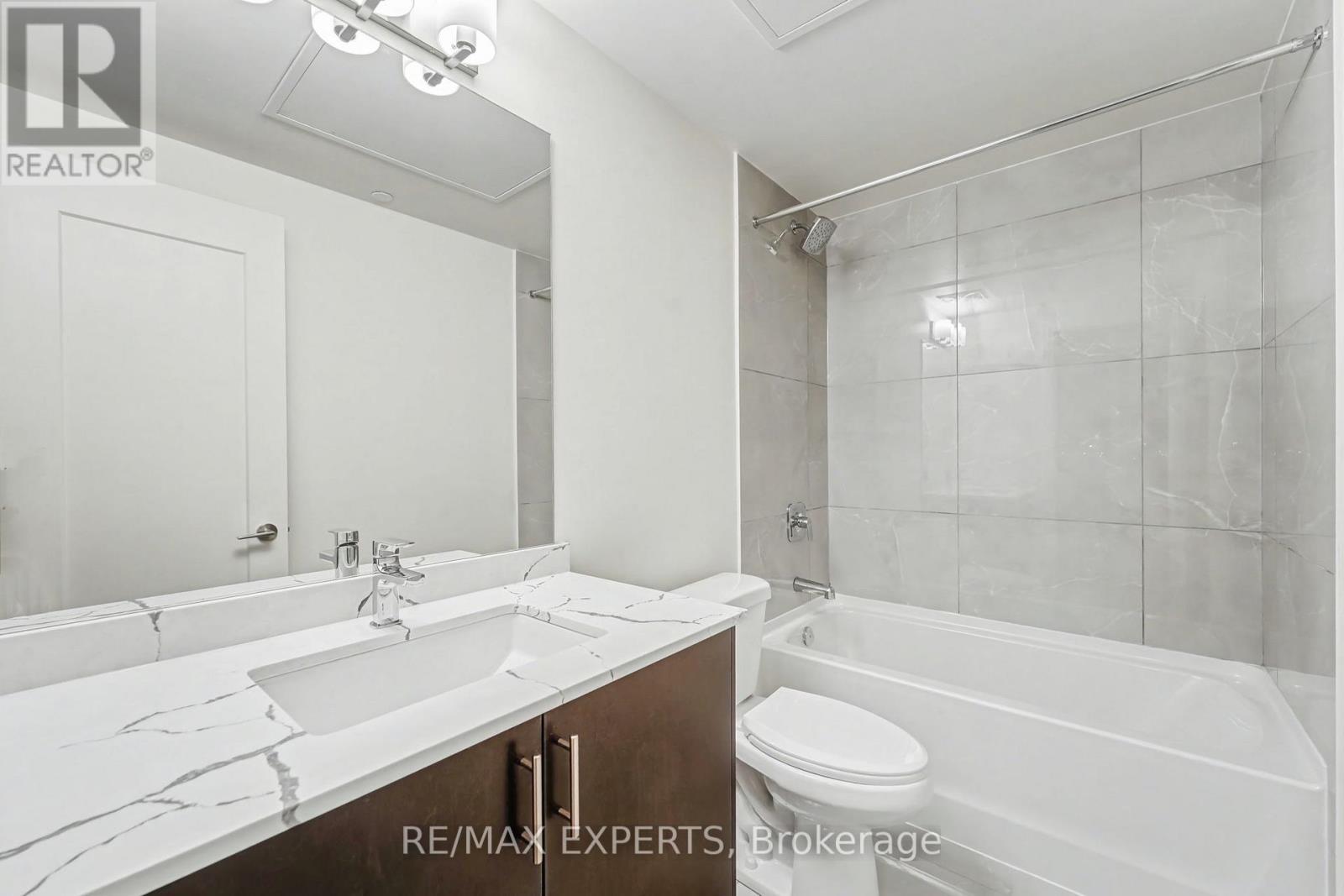 421 - 8960 Jane Street, Vaughan, Ontario  L4K 2M9 - Photo 9 - N12878934