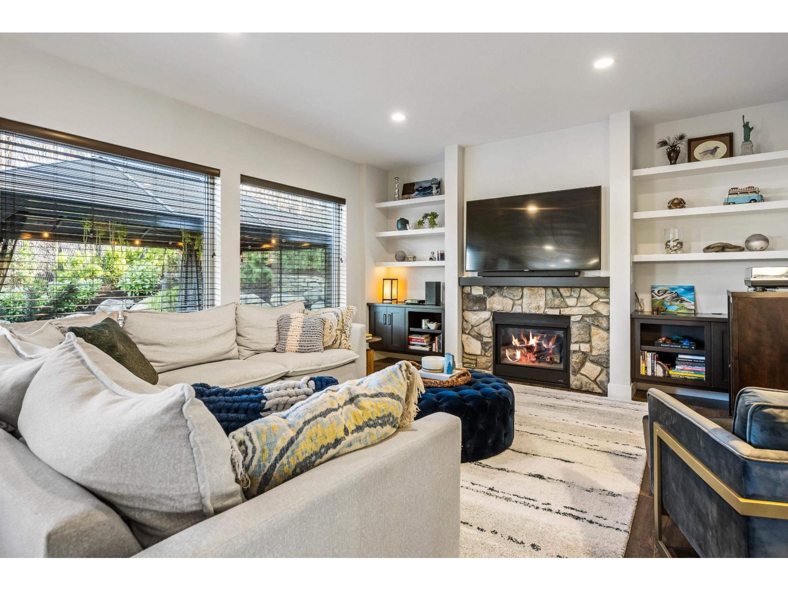 5522 Maclachlan Place, Promontory, Chilliwack, British Columbia  V2R 0P3 - Photo 4 - R3095960