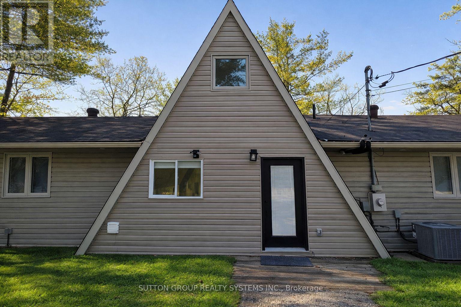 7701 Doner Drive, Severn, Ontario  L0K 2B0 - Photo 3 - S12878940