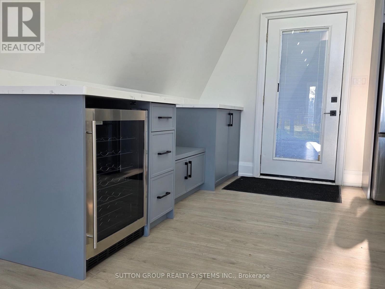 7701 Doner Drive, Severn, Ontario  L0K 2B0 - Photo 8 - S12878940