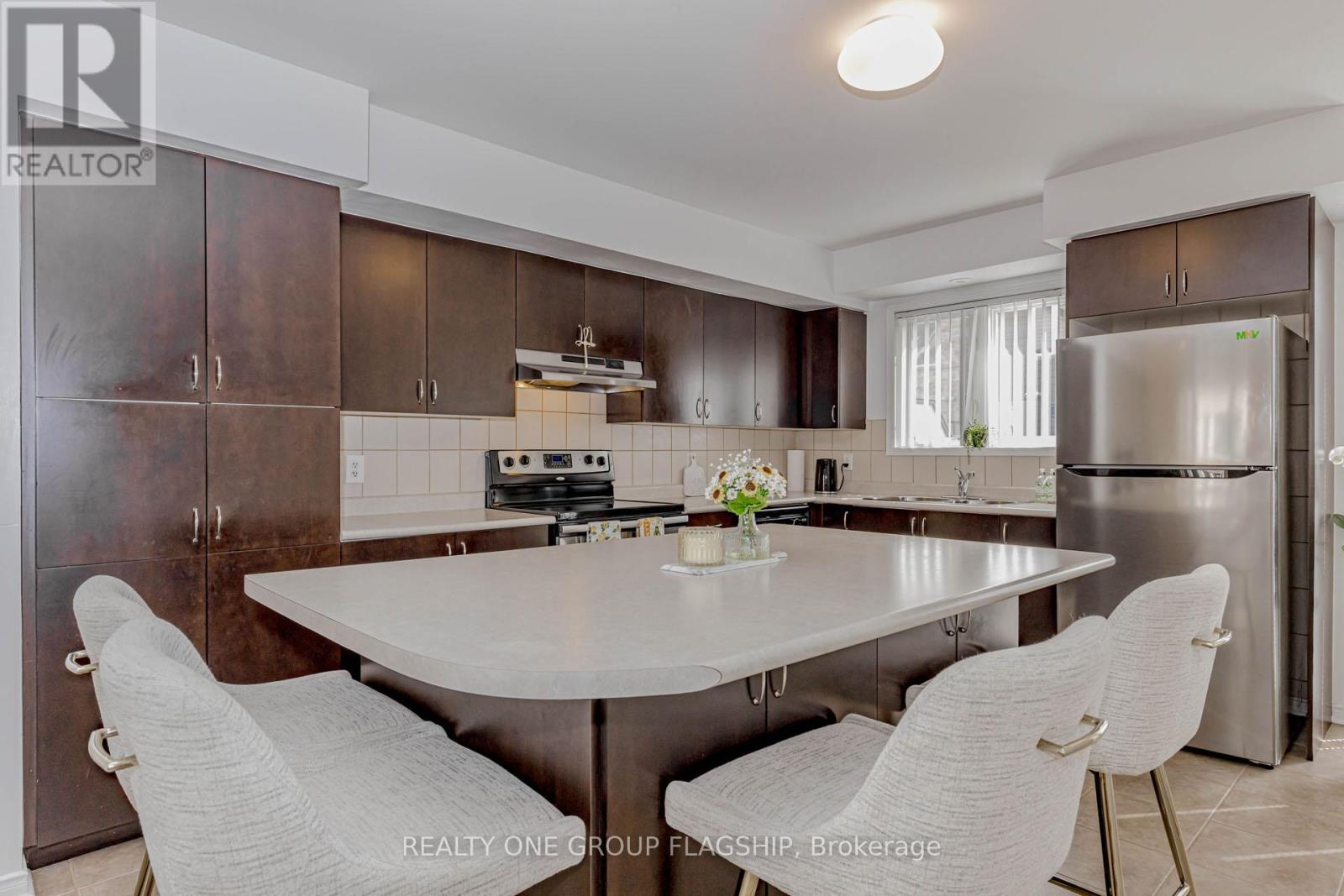 45 - 5035 Oscar Peterson Blvd Boulevard, Mississauga, Ontario  L5M 0P4 - Photo 10 - W12878820