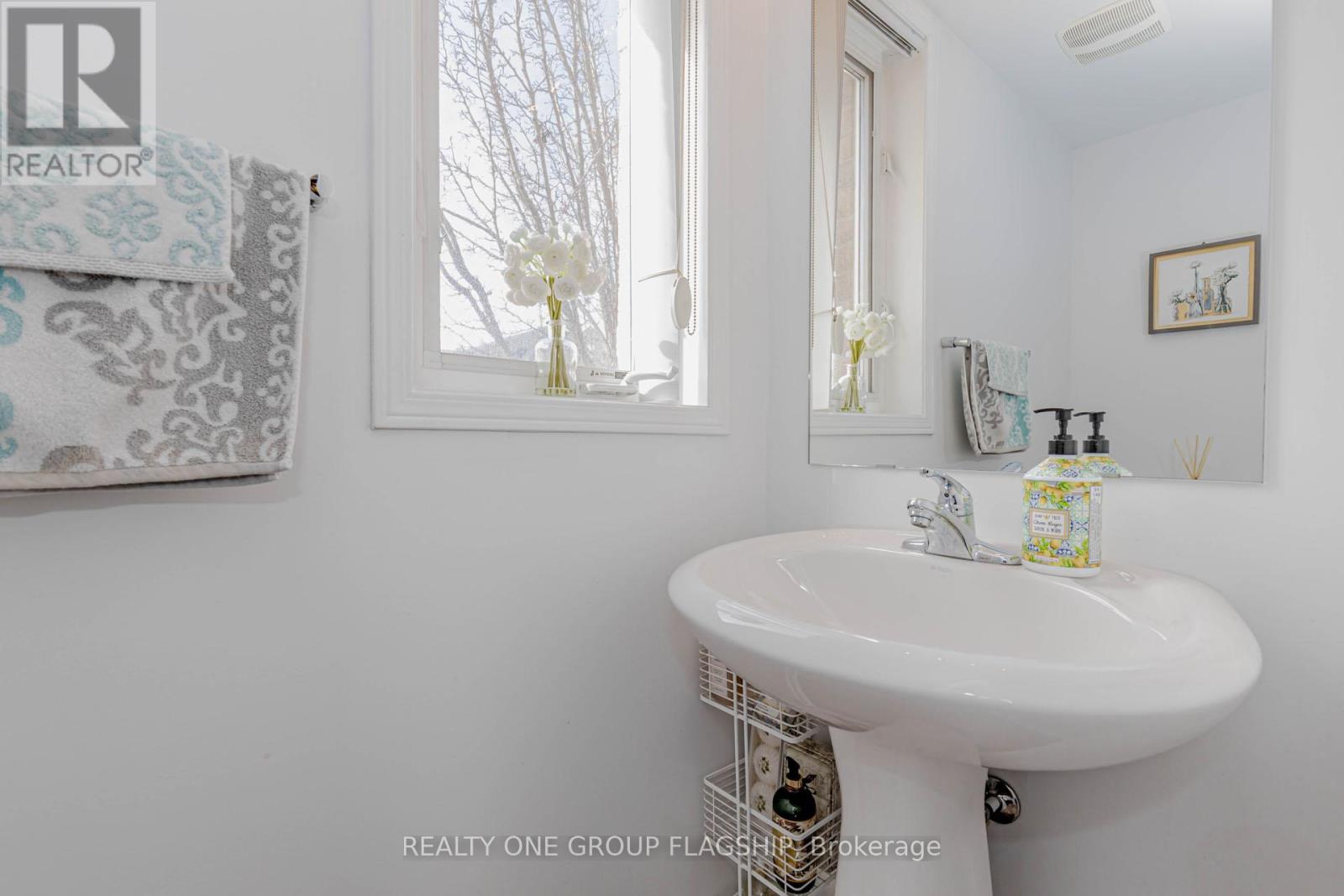 45 - 5035 Oscar Peterson Blvd Boulevard, Mississauga, Ontario  L5M 0P4 - Photo 14 - W12878820