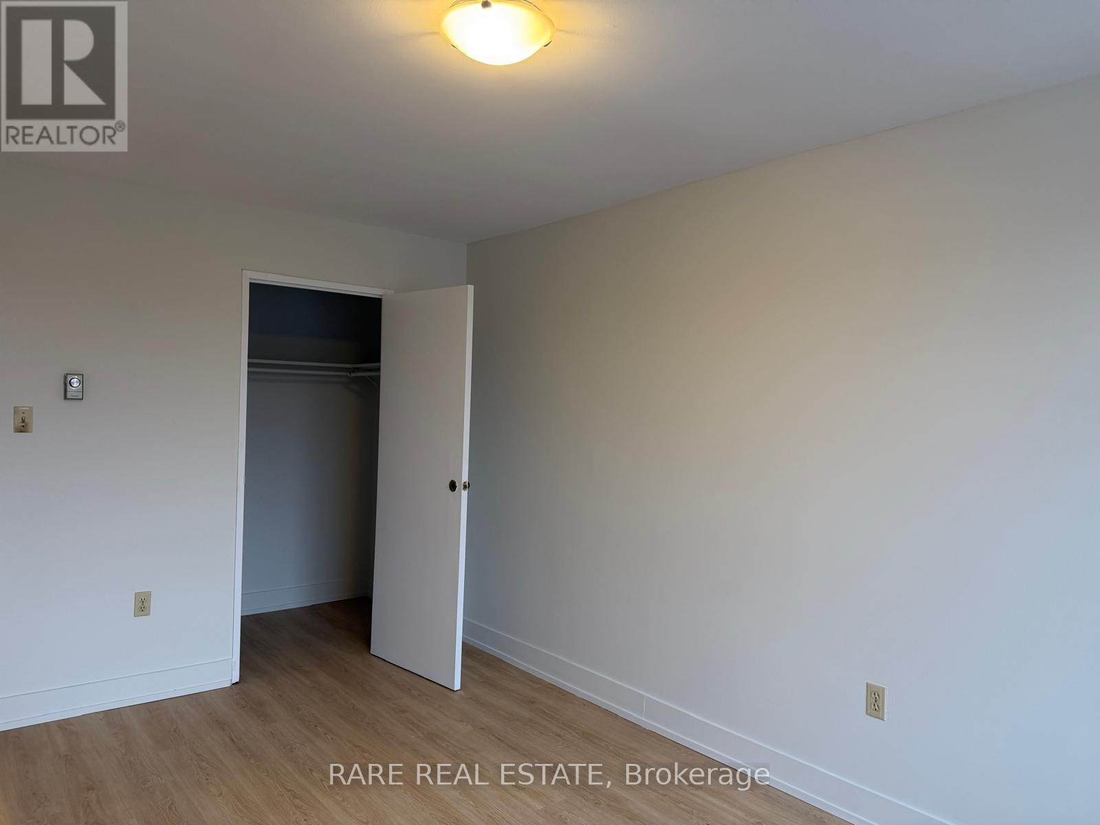 404 - 45 Bredin Parkway, Orangeville, Ontario  L9W 3X2 - Photo 11 - W12878936