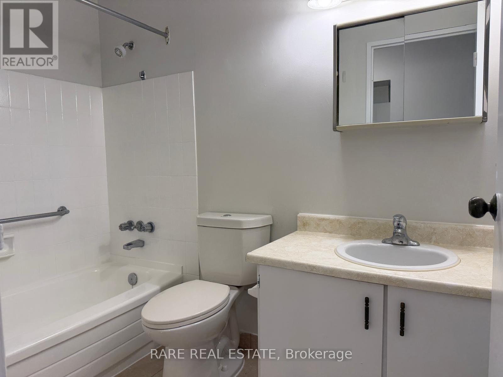 404 - 45 Bredin Parkway, Orangeville, Ontario  L9W 3X2 - Photo 12 - W12878936