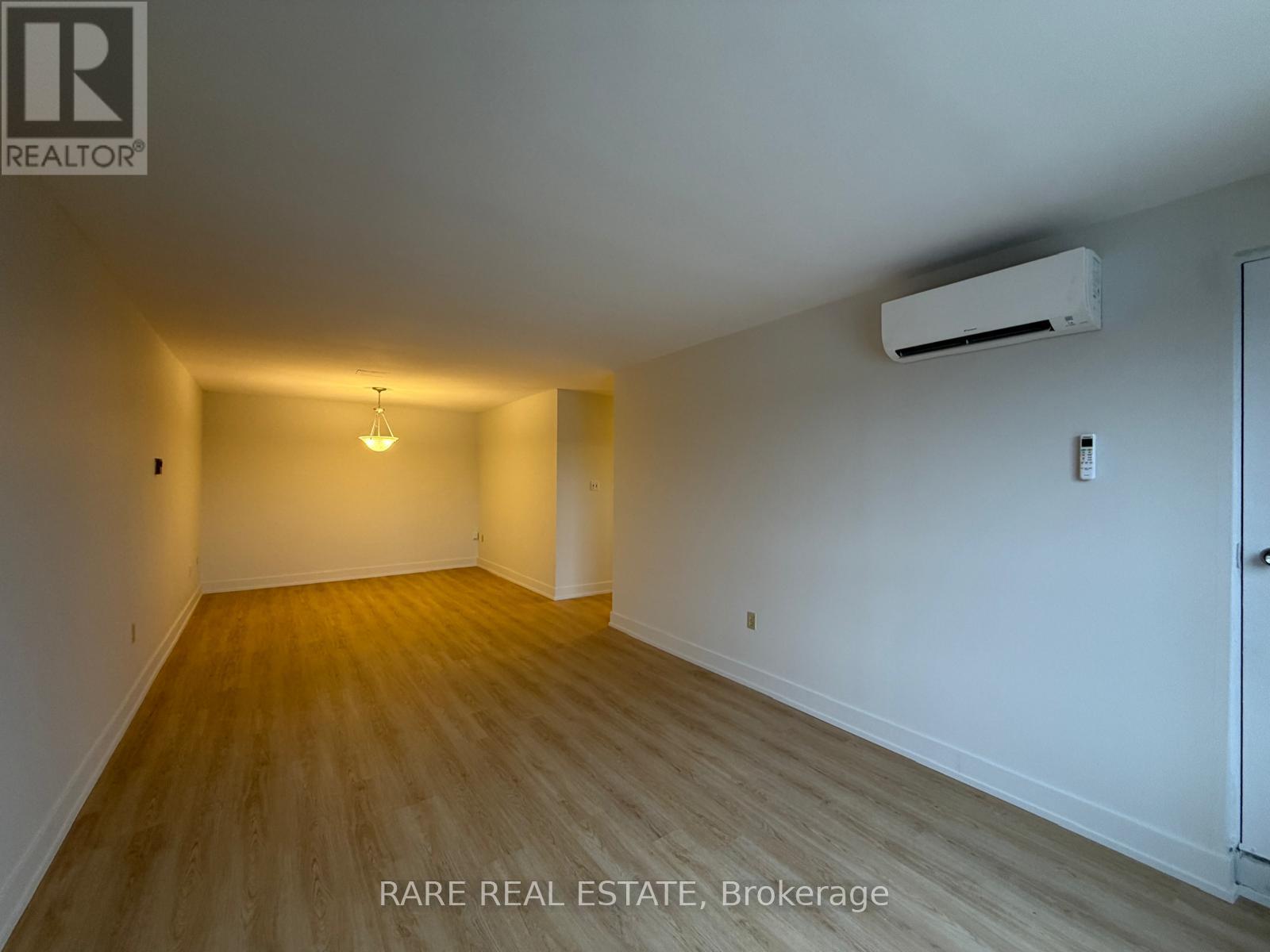 404 - 45 Bredin Parkway, Orangeville, Ontario  L9W 3X2 - Photo 4 - W12878936