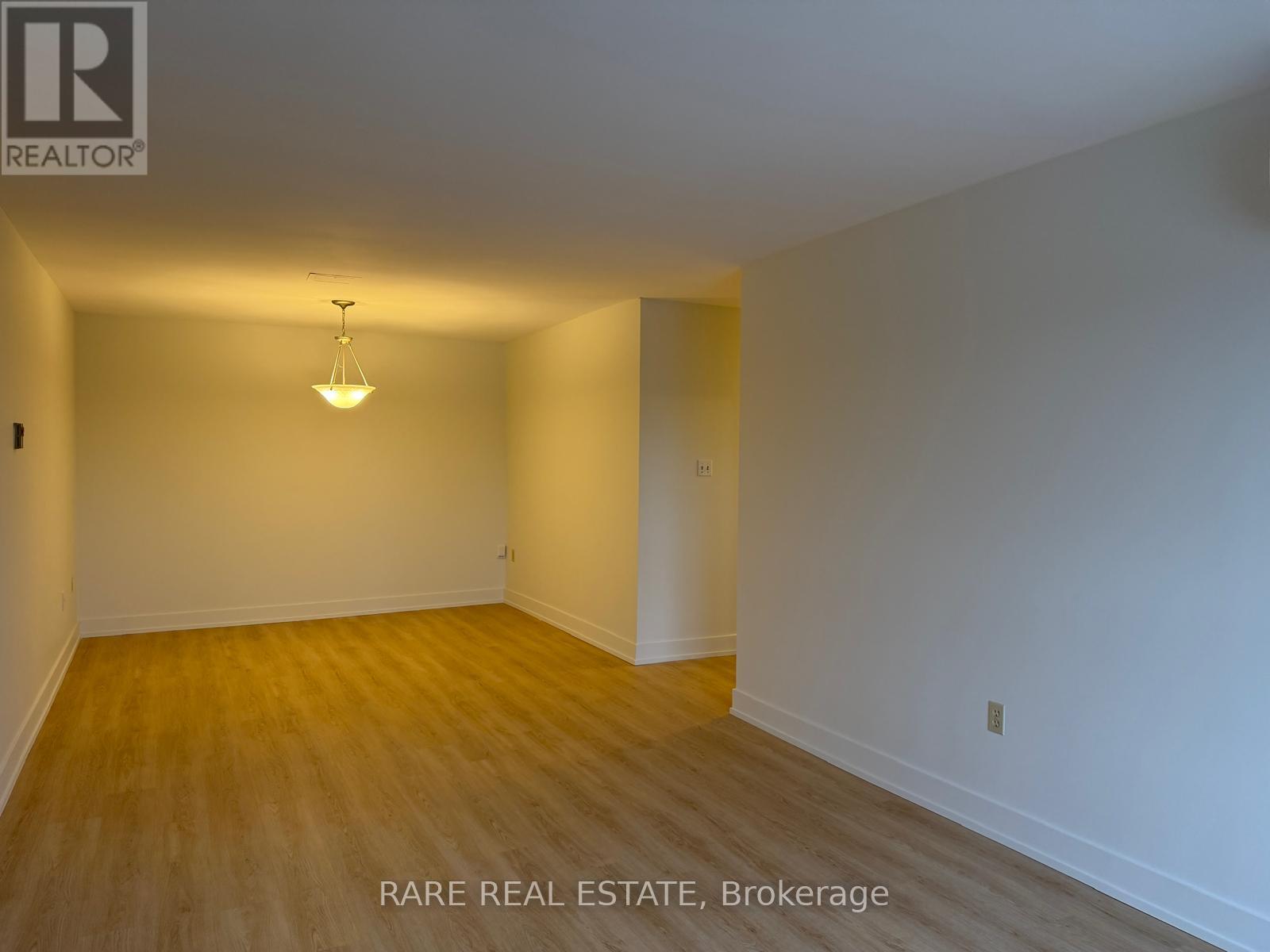 404 - 45 Bredin Parkway, Orangeville, Ontario  L9W 3X2 - Photo 6 - W12878936