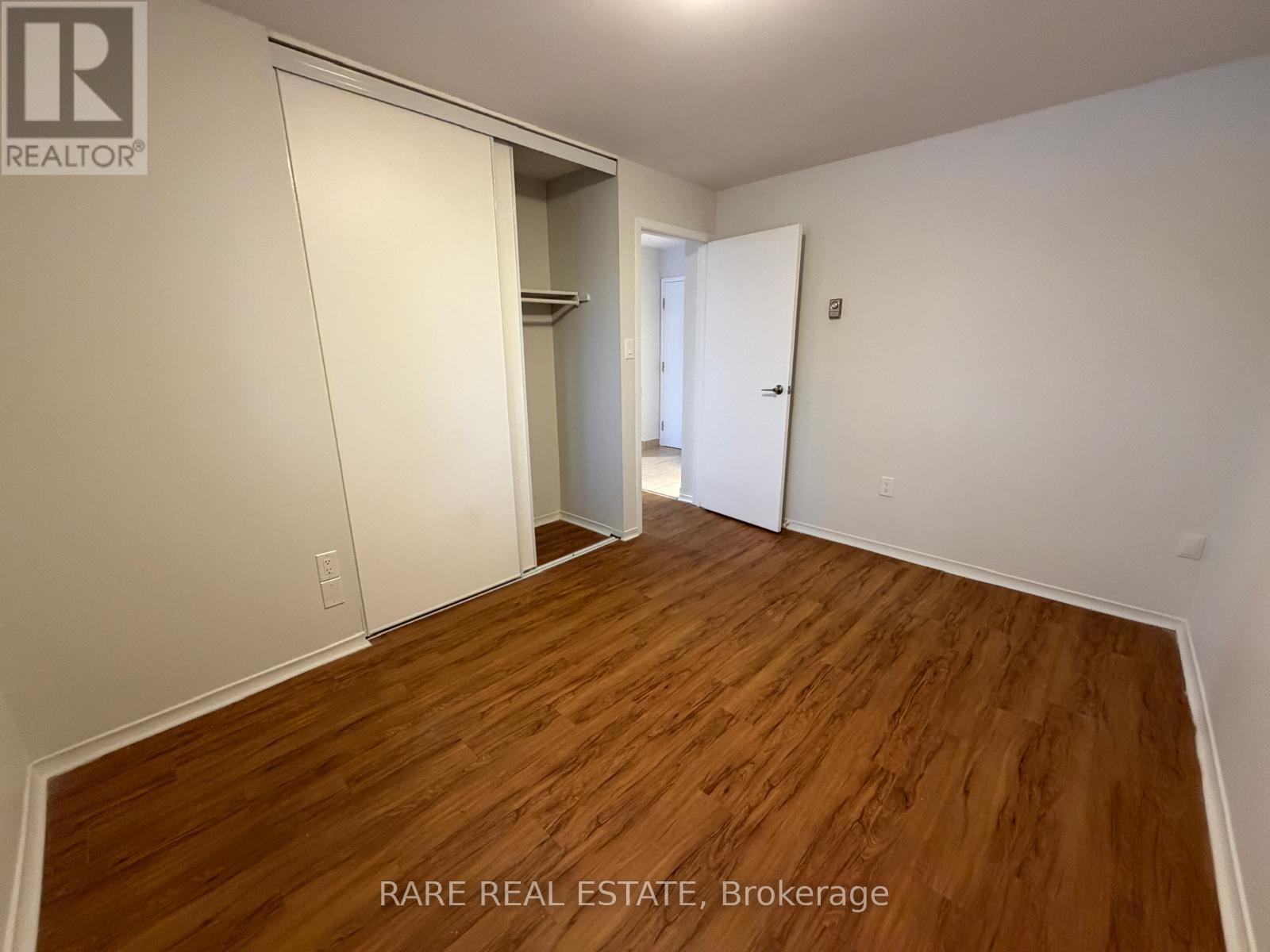 103 - 35 Bredin Parkway, Orangeville, Ontario  L9W 3X1 - Photo 4 - W12878946